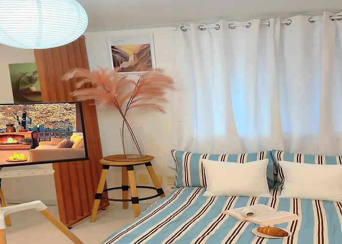 Villa National University, 5 Minutes Near National Station