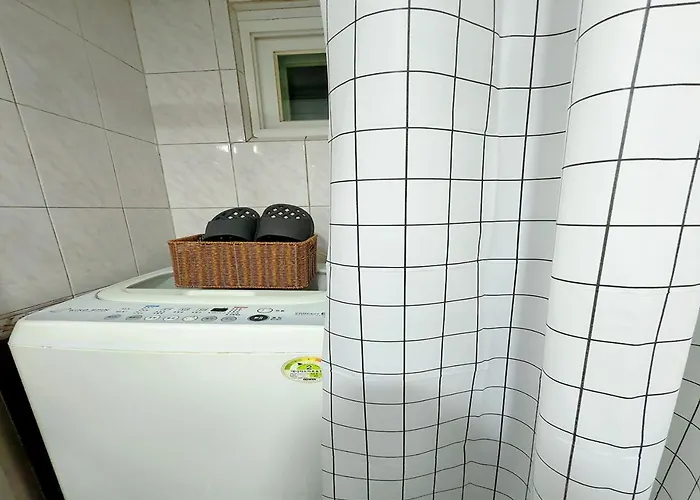 Villa National University, 5 Minutes Near National Station *